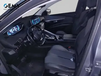 Photo 8 Peugeot 3008  Hybrid 225 e-EAT8