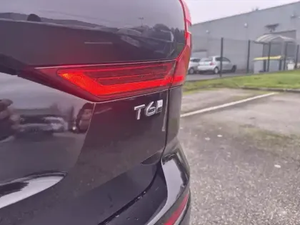 Photo 10 Volvo Xc60  T6 AWD Hybride rechargeable 253 ch+145 ch Geartronic 8