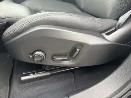 Photo 11 Volvo Xc60  T6 AWD Hybride rechargeable 253 ch+145 ch Geartronic 8