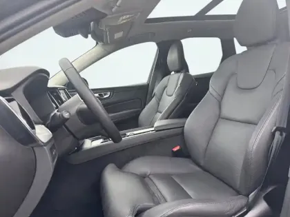 Photo 5 Volvo Xc60  T6 AWD Hybride rechargeable 253 ch+145 ch Geartronic 8