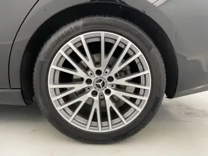 Photo 16 Mercedes CLA  Coupé 200 d 8G-DCT