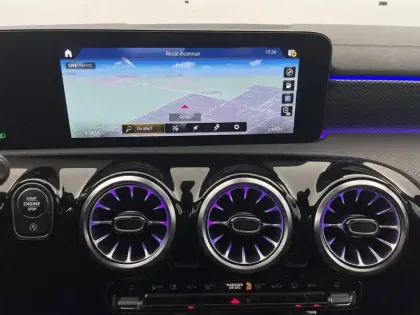 Photo 20 Mercedes CLA  Coupé 200 d 8G-DCT