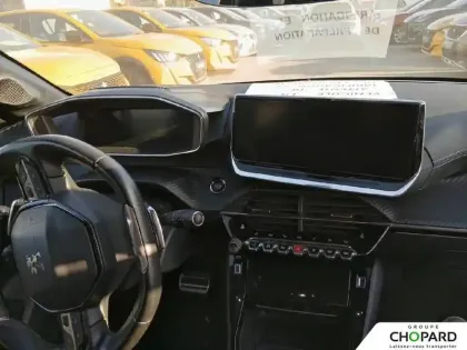 Photo 14 Peugeot 208  PureTech 130 S&S EAT8