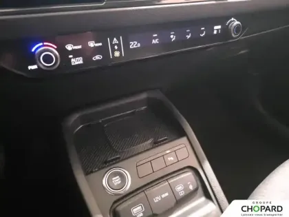 Photo 20 Kia Stonic  1.0 T-GDi 115 ch MHEV DCT7