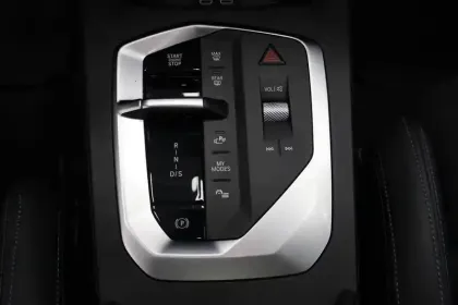 Photo 34 BMW Serie 1 120 170 ch DKG7