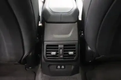 Photo 31 BMW Serie 1 120 170 ch DKG7