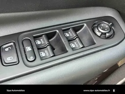 Photo 16 Jeep Renegade  1.3 Turbo T4 240 ch PHEV AT6 4xe eAWD