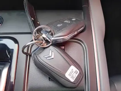 Photo 28 Citroën C5 aircross  Hybride Rechargeable 225 S&S e-EAT8