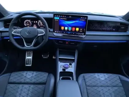 Photo 8 Volkswagen Tayron 1.5 ETSI HYBRID 150CH DSG7 R LINE