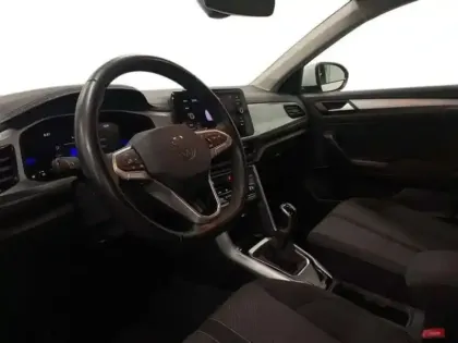 Photo 9 Volkswagen T-roc 1.0 TSI 110 Start/Stop BVM6 Life Plus