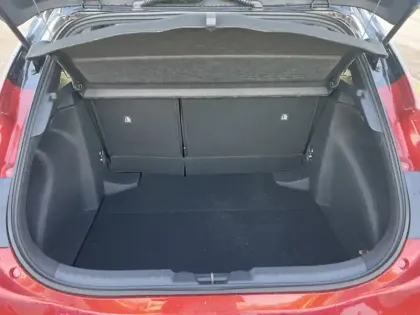 Photo 9 Toyota Corolla 1.8L 140 CH GR SPORT MY25 14