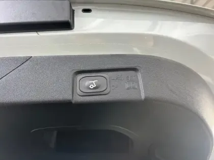 Photo 16 Ford Puma 1.0 EcoBoost Hybrid 125ch Titanium S&amp;S