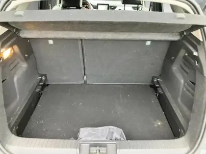 Photo 7 Renault Captur II 1.6 E-TECH Hybrid 145 Techno EDC