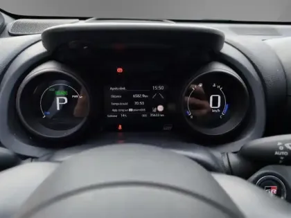 Photo 15 Toyota Yaris Hybride 116h GR SPORT