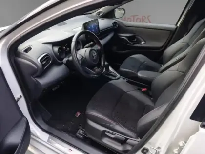 Photo 10 Toyota Yaris Hybride 116h GR SPORT