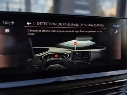 Photo 31 Peugeot 3008 II PureTech 130 S&amp;S GT