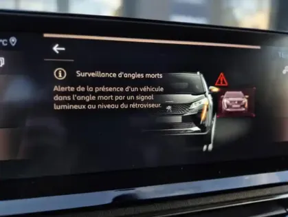 Photo 37 Peugeot 3008 II PureTech 130 S&amp;S GT