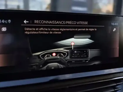 Photo 29 Peugeot 3008 II PureTech 130 S&amp;S GT