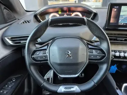 Photo 12 Peugeot 3008 II PureTech 130 S&amp;S GT