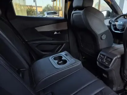 Photo 22 Peugeot 3008 II PureTech 130 S&amp;S GT