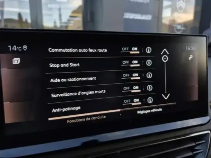 Photo 23 Peugeot 3008 II PureTech 130 S&amp;S GT