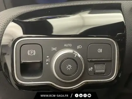 Photo 15 Mercedes Classe A 250 e Hybrid EQ AMG Line