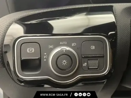 Photo 15 Mercedes Classe A 250 e Hybrid EQ AMG Line