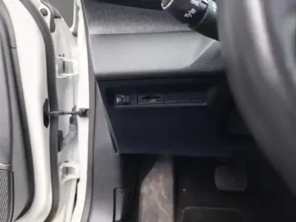 Photo 16 Peugeot 308 Gén. III Ph1 Allure Pack 5