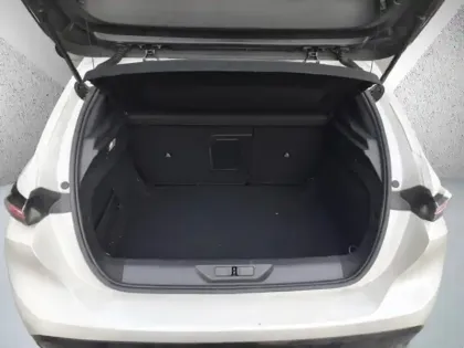 Photo 18 Peugeot 308 Gén. III Ph1 Allure Pack 5