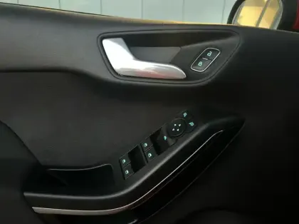 Photo 5 Ford Fiesta 1.0 Flexifuel 95ch ST-Line 5p