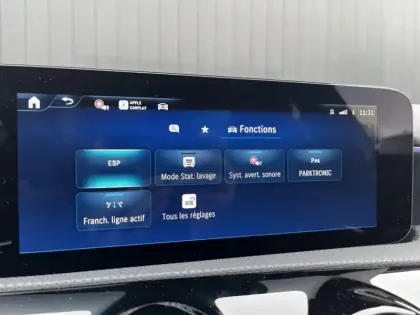 Photo 13 Mercedes Classe A 200 d AMG Line