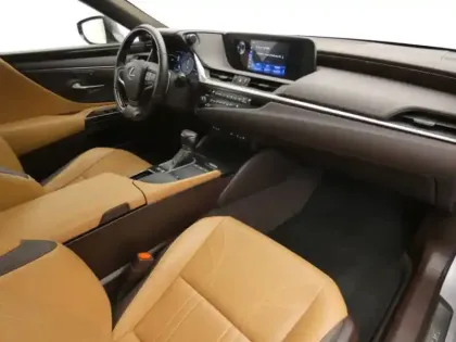 Photo 26 Lexus Es 300H LUXE HYBRIDE MY20 APP