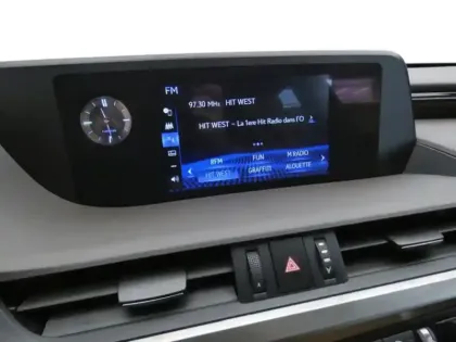 Photo 10 Lexus Es 300H LUXE HYBRIDE MY20 APP