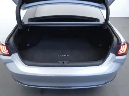 Photo 8 Lexus Es 300H LUXE HYBRIDE MY20 APP