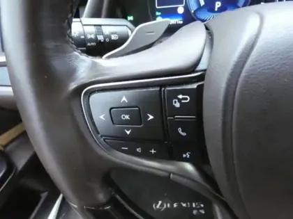 Photo 13 Lexus Es 300H LUXE HYBRIDE MY20 APP