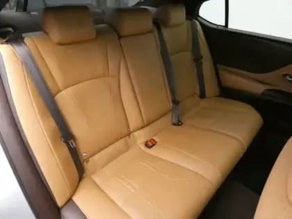 Photo 7 Lexus Es 300H LUXE HYBRIDE MY20 APP