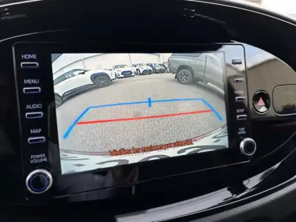 Photo 18 Toyota Aygo 1.0 VVT-i 72 Design CVT