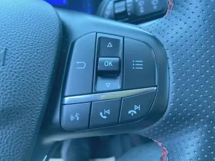 Photo 18 Ford Kuga 2.5 Duratec 190ch FHEV E85 ST-Line X BVA