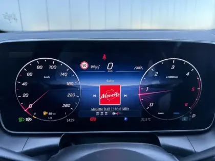 Photo 30 Mercedes Classe GLC SUV 200 d 4MATIC AMG Line