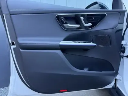 Photo 19 Mercedes Classe GLC SUV 200 d 4MATIC AMG Line