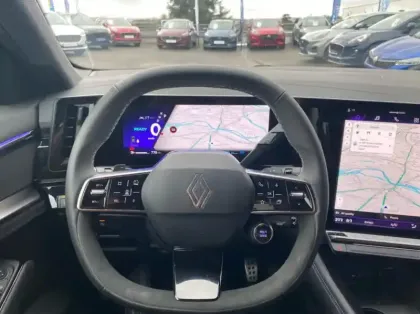 Photo 6 Renault Austral 1.2 E-Tech full hybrid 200ch esprit Alpine - 25