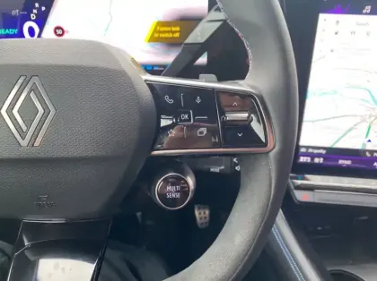 Photo 16 Renault Austral 1.2 E-Tech full hybrid 200ch esprit Alpine - 25