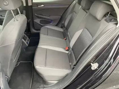 Photo 8 Volkswagen Golf 1.5 TSI ACT OPF 130ch Style