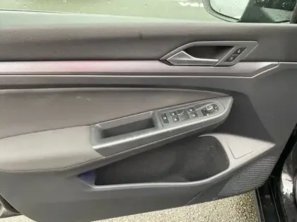 Photo 5 Volkswagen Golf 1.5 TSI ACT OPF 130ch Style