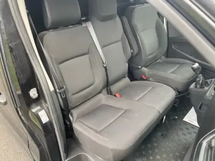 Photo 23 Renault Trafic Fourgon Fg L1H1 2T8 2.0 Blue dCi 130ch Confort