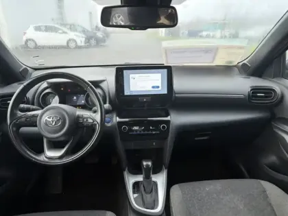 Photo 10 Toyota Yaris Hybride 1.5 HYBRID 116H DESIGN