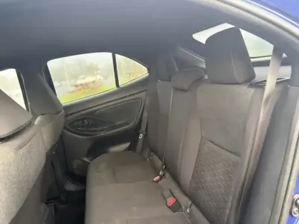 Photo 11 Toyota Yaris Hybride 1.5 HYBRID 116H DESIGN