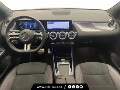 Photo 10 Mercedes GLA 200 d AMG Line