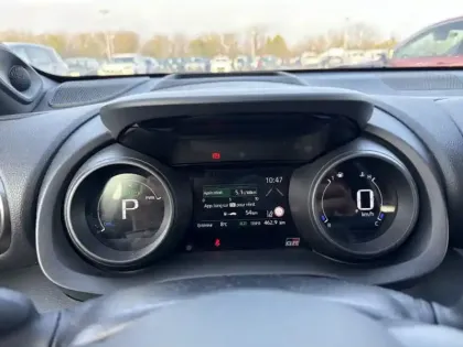 Photo 13 Toyota Yaris Hybride 116h GR SPORT