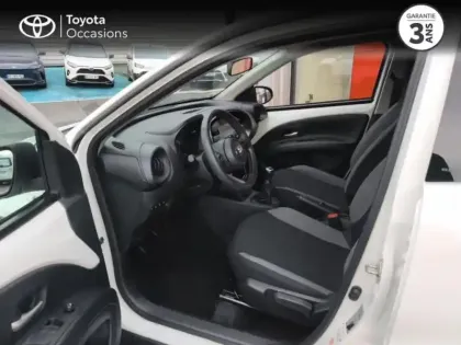 Photo 10 Toyota Aygo  X 1.0 VVT-i 72ch Dynamic